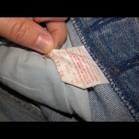 High waisted Levi shorts - Picture 4 of 5